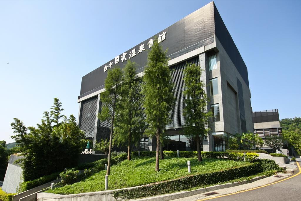 The Sun Hot Spring & Resort Taichung Exterior photo