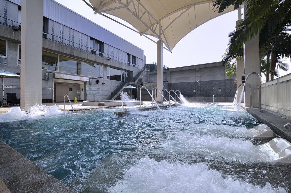 The Sun Hot Spring & Resort Taichung Exterior photo