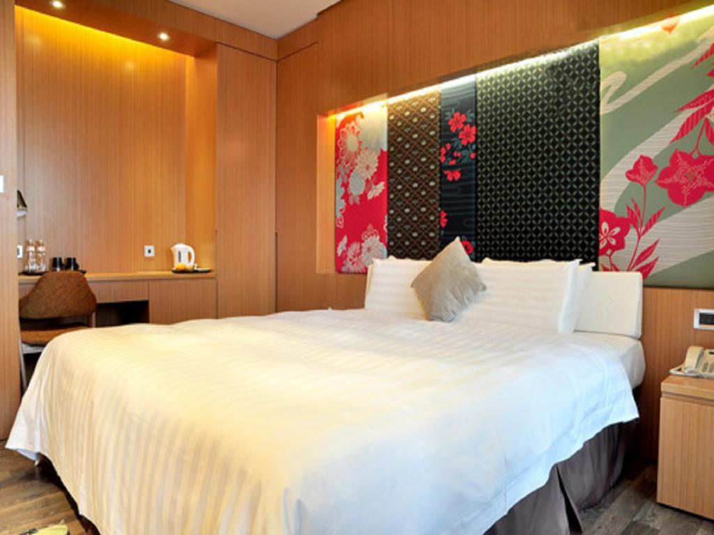 The Sun Hot Spring & Resort Taichung Exterior photo
